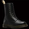 Dr. Martens Dr Martens - 1490 Black Felix Vegan 10 Eyelet Boot