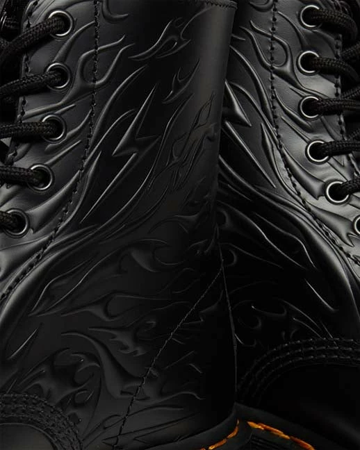 Dr. Martens Dr Martens - 8 Eyelet Black Flame Boot 6 Dr. Martens Dr Martens - 8 Eyelet Black Flame Boot