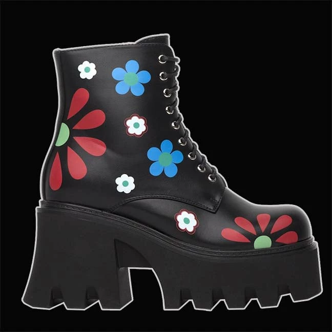 LaModa Footwear Lamoda - Free Spirit Chunky Boot Shoes & Boots 5 LaModa Footwear Lamoda - Free Spirit Chunky Boot Shoes & Boots