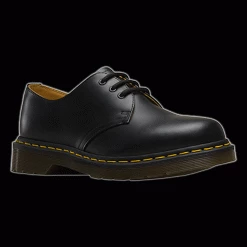 Dr. Martens Dr Martens - 3 Eyelet Black Shoe Shoes & Boots