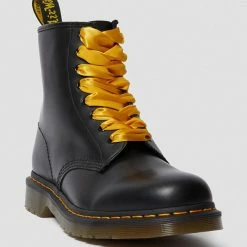 8-10 Eyelet Golden Yellow Ribbon Laces (140 Cm / 55 in)